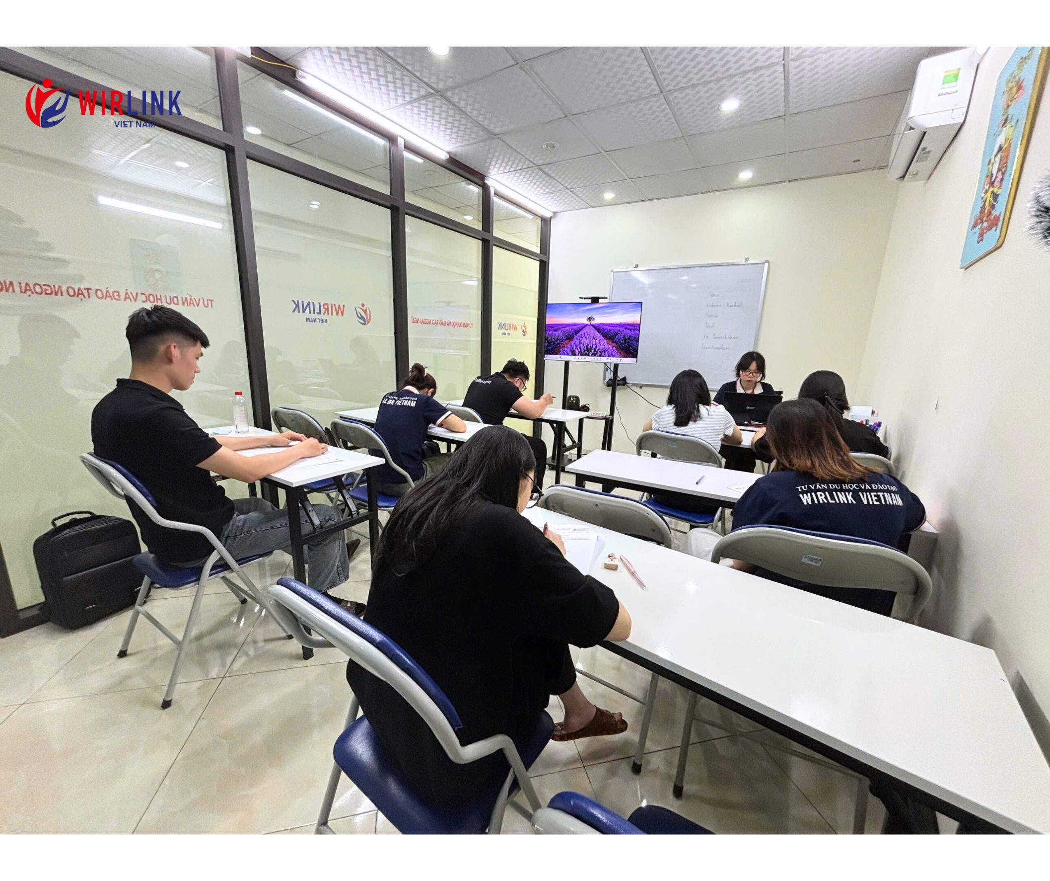 Ngày thi kết thúc trình độ B1 của lớp Darmstadt