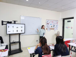 Khai giảng lớp tiếng Hàn sơ cấp 01 (Ngày 12/11 tại WirLink Việt Nam)