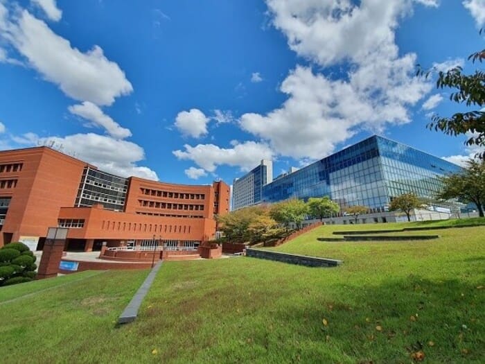 Đại học Jangan khuôn viên