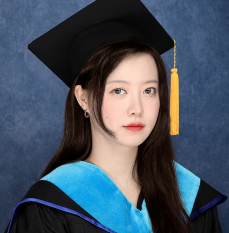 Ảnh Goo Hye Sun tốt nghiệp thạc sĩ tại KAIST